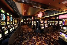 Basketball action highlights relevant to Philippines sports betting on ezez